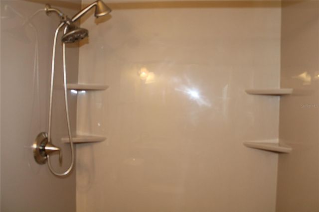 8593 LANTANA DRIVE, Seminole, FL 33777