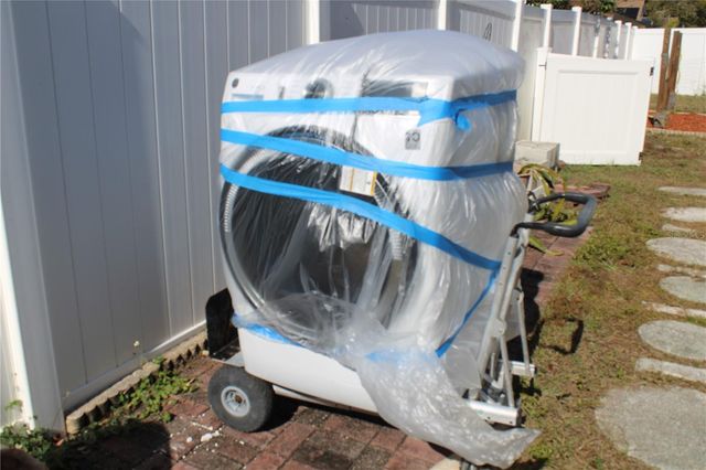 8593 LANTANA DRIVE, Seminole, FL 33777