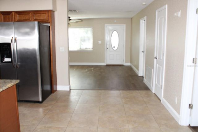 8593 LANTANA DRIVE, Seminole, FL 33777