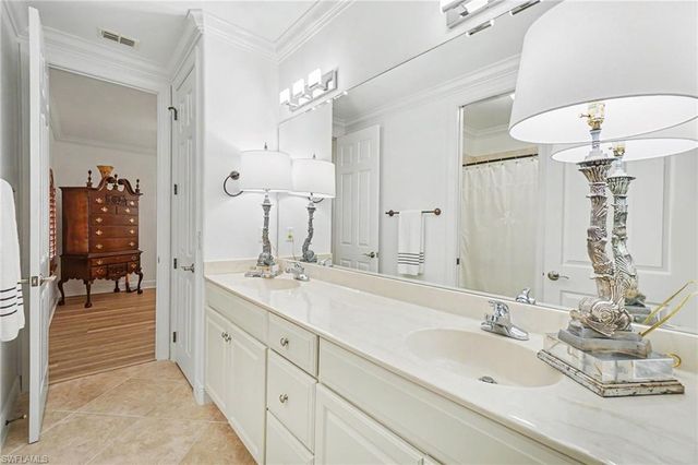 8620 El Mirasol CT, Estero, FL 33967