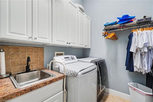 8620 El Mirasol CT, Estero, FL 33967