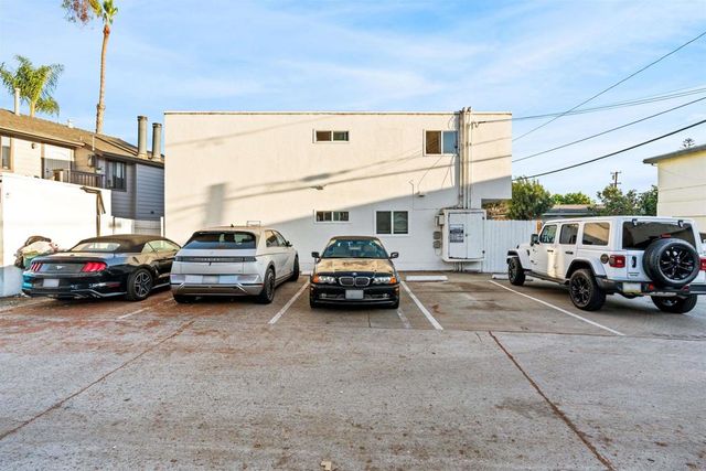 2720 Figueroa Boulevard, San Diego, CA 92109