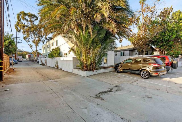 2720 Figueroa Boulevard, San Diego, CA 92109