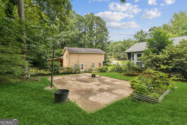 693 Deering Road SE, Conyers, GA 30094