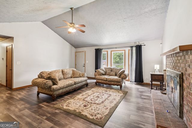 693 Deering Road SE, Conyers, GA 30094