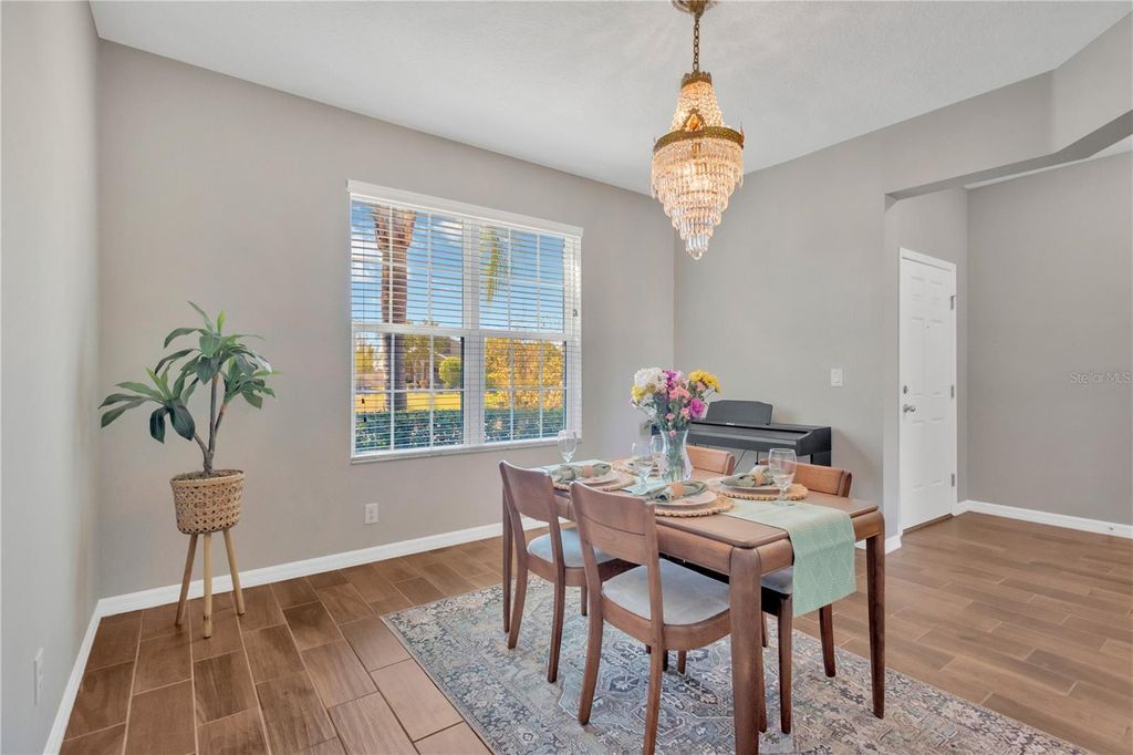 Image 3 of property listing at 11908 GREENCHOP PLACE, Riverview, FL 33579