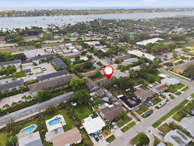 349 Wickline Boulevard, Lantana, FL 33462
