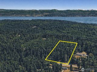 27580 SR 525, Coupeville, WA 98249