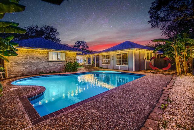 13330 Trompilla Lane, Houston, TX 77083