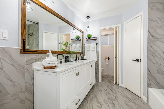 13330 Trompilla Lane, Houston, TX 77083