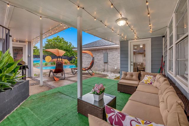 13330 Trompilla Lane, Houston, TX 77083