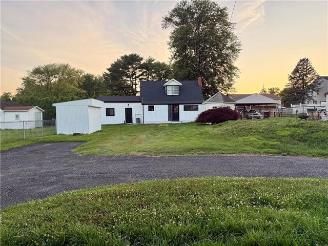 214 Somerset Street, Freemansburg Boro, PA 18017