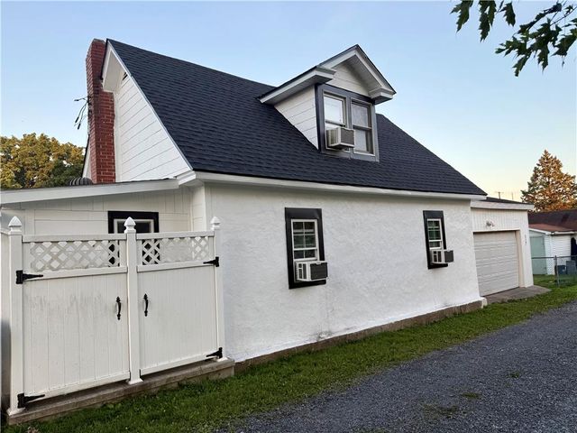 214 Somerset Street, Freemansburg Boro, PA 18017