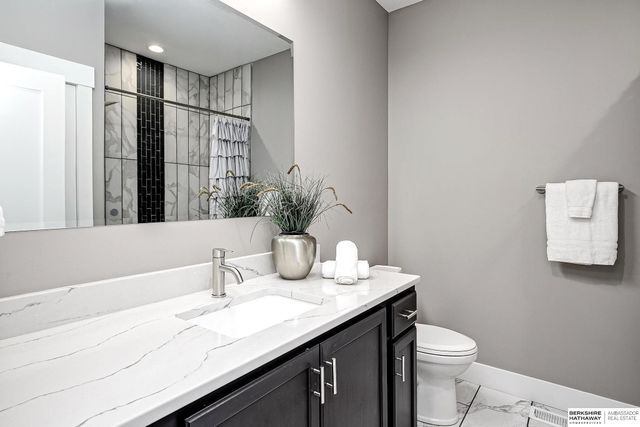 12414 N 161st Avenue, Bennington, NE 68007