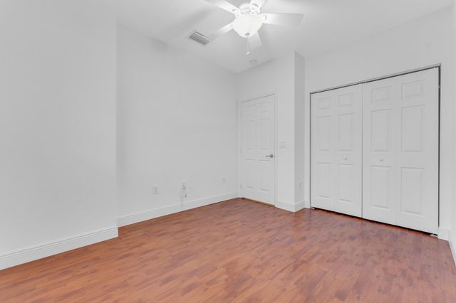 6077 Grand Cypress Circle W, Coconut Creek, FL 33073