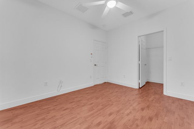 6077 Grand Cypress Circle W, Coconut Creek, FL 33073