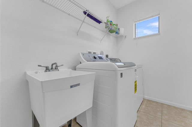 6077 Grand Cypress Circle W, Coconut Creek, FL 33073