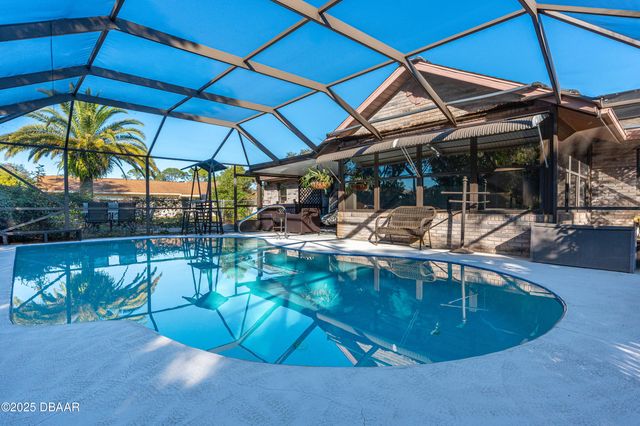 147 Village Lane, Daytona Beach, FL 32119