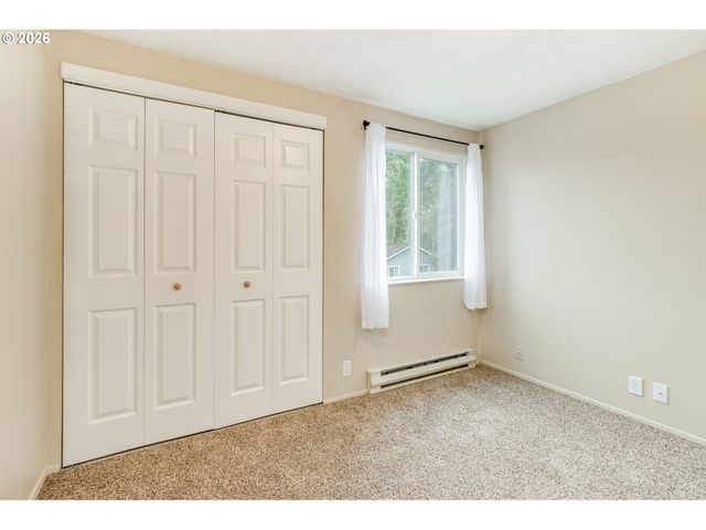 47 EAGLE CREST Dr 49, Lake Oswego, OR 97035