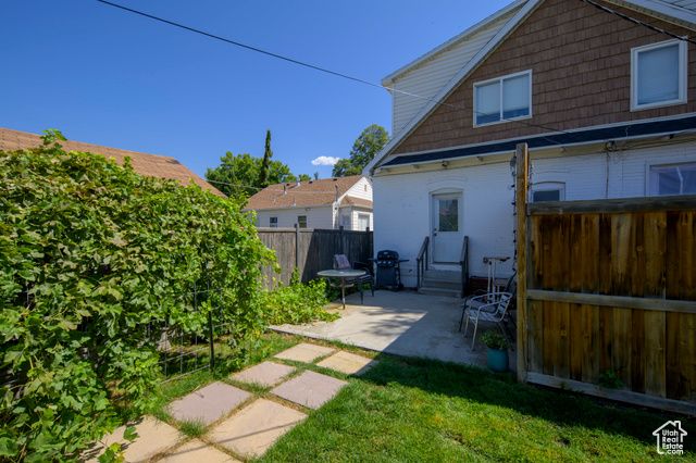 1326 S GREEN ST, Salt Lake City, UT 84105