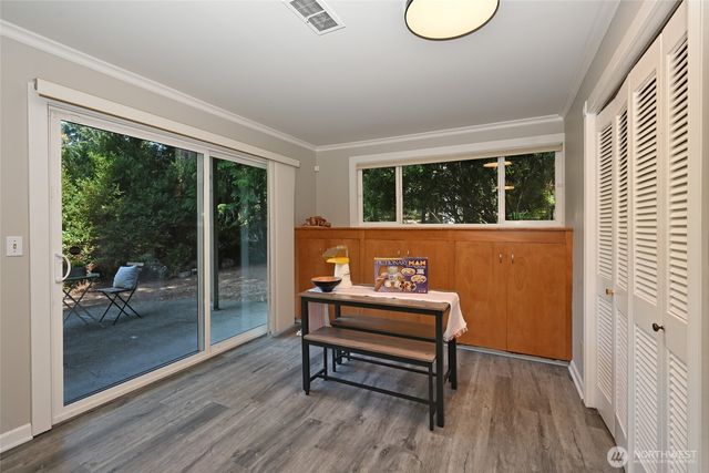 5212 W Mercer Place, Mercer Island, WA 98040
