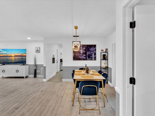 10725 Eureka Street, Boca Raton, FL 33428