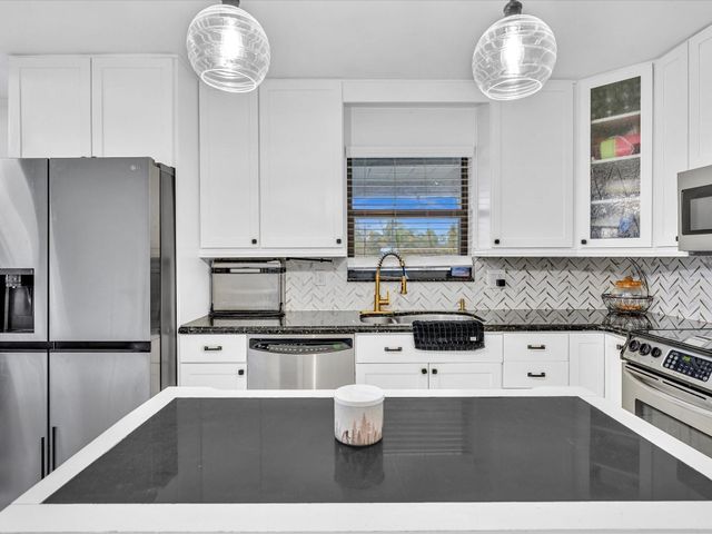 10725 Eureka Street, Boca Raton, FL 33428