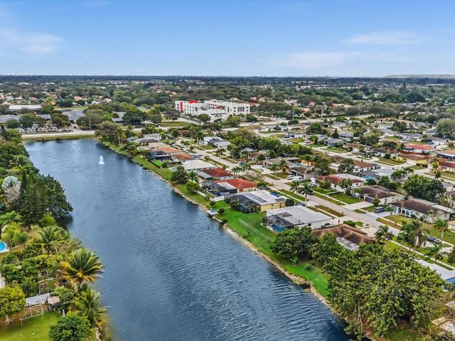 10725 Eureka Street, Boca Raton, FL 33428