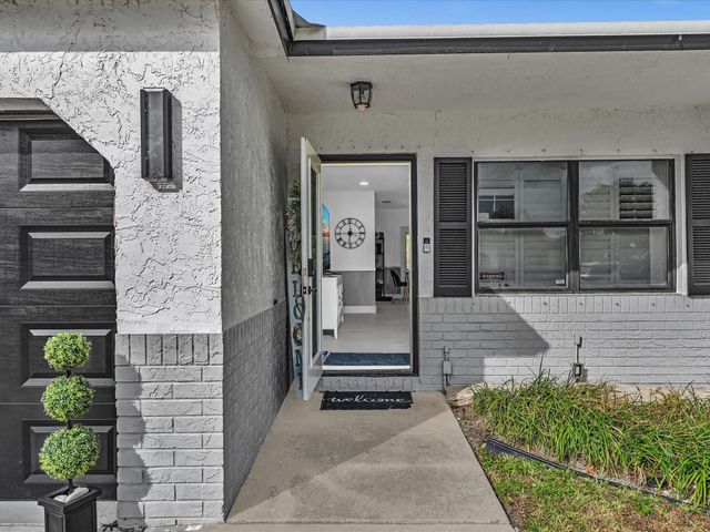 10725 Eureka Street, Boca Raton, FL 33428