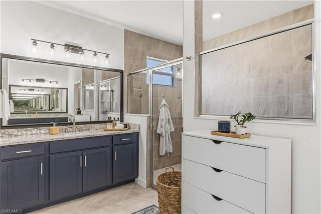 17290 Walnut Run DR, Alva, FL 33920