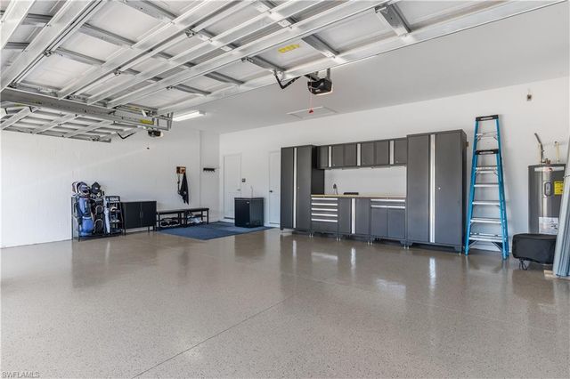 17290 Walnut Run DR, Alva, FL 33920