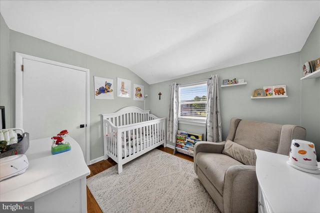 11 WHITEHALL CIR, Wilmington, DE 19808