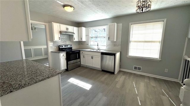 6219 Townsend Way, Riverdale, GA 30296