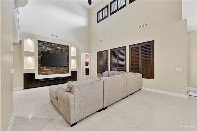 4409 Quince Avenue, Mcallen, TX 78501