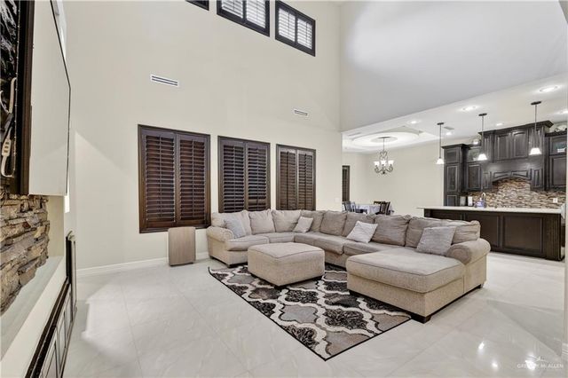 4409 Quince Avenue, Mcallen, TX 78501