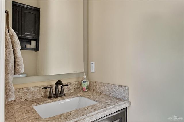 4409 Quince Avenue, Mcallen, TX 78501