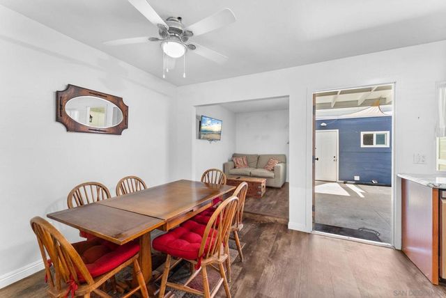 9401 Carlton Oaks Drive E, Santee, CA 92071