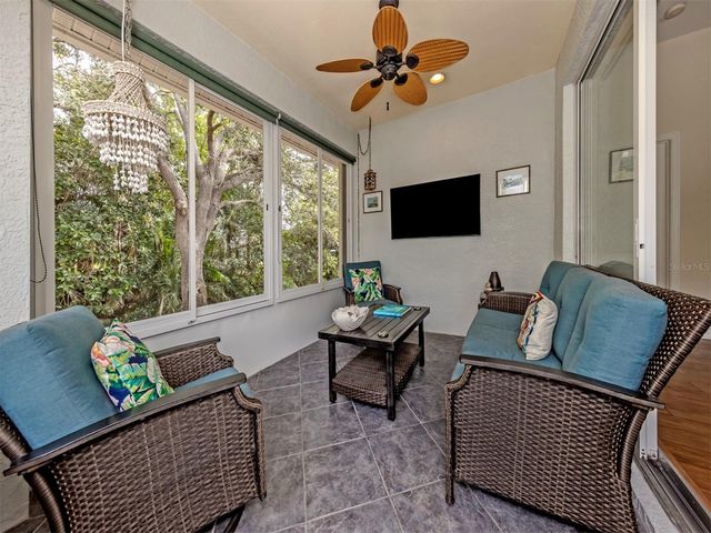 205 RECLINATA CIRCLE, Venice, FL 34292