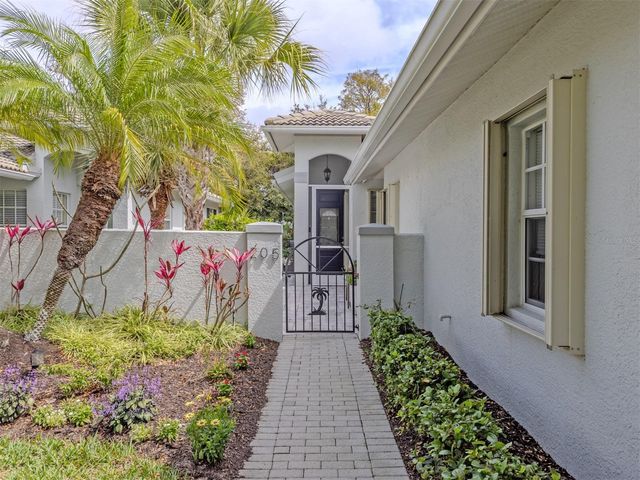 205 RECLINATA CIRCLE, Venice, FL 34292