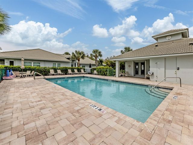 205 RECLINATA CIRCLE, Venice, FL 34292
