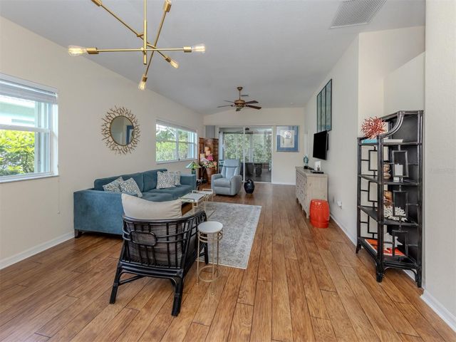 205 RECLINATA CIRCLE, Venice, FL 34292
