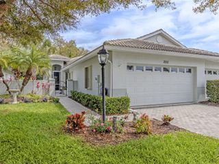 205 RECLINATA CIRCLE, Venice, FL 34292