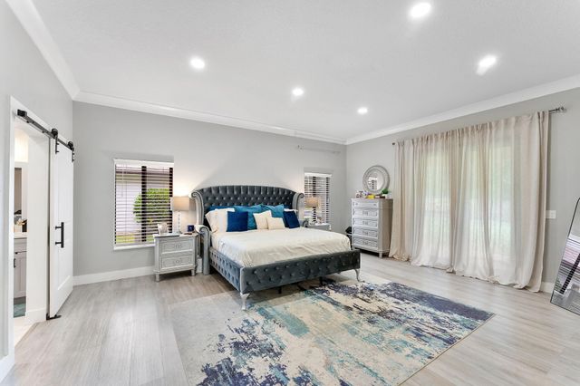 123 Bilbao Street, Royal Palm Beach, FL 33411