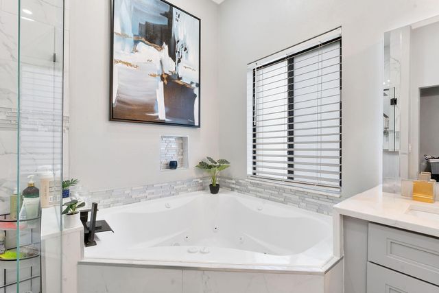 123 Bilbao Street, Royal Palm Beach, FL 33411