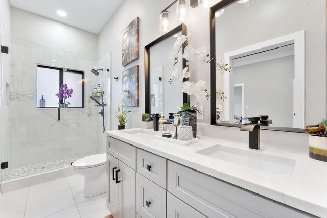 123 Bilbao Street, Royal Palm Beach, FL 33411