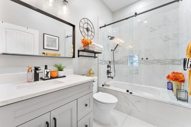 123 Bilbao Street, Royal Palm Beach, FL 33411