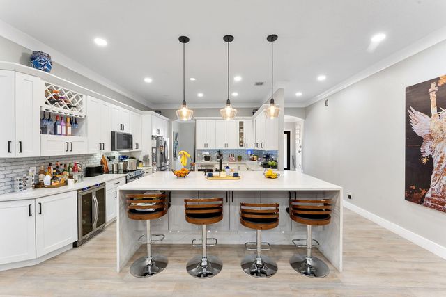 123 Bilbao Street, Royal Palm Beach, FL 33411