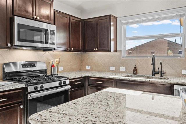 3901 Alpine Autumn DR, Austin, TX 78744