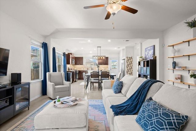 3901 Alpine Autumn DR, Austin, TX 78744