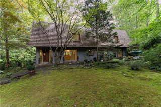 565 Knob View Drive, Winston-salem, NC 27104